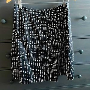 Theory cotton skirt sz 12 button front